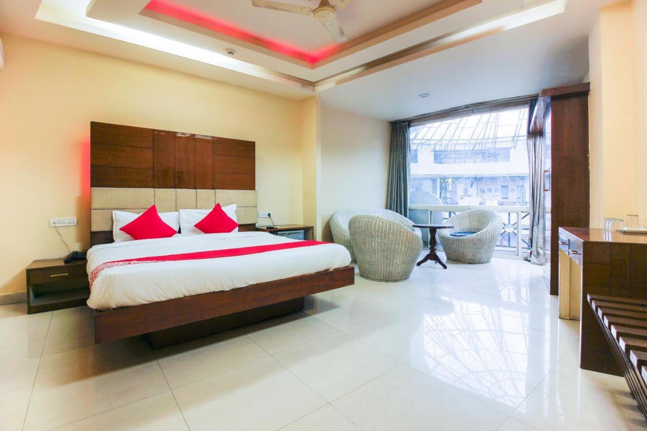 Oyo Hotel Metro International Near Lb Stadium Hyderabad Ngoại thất bức ảnh